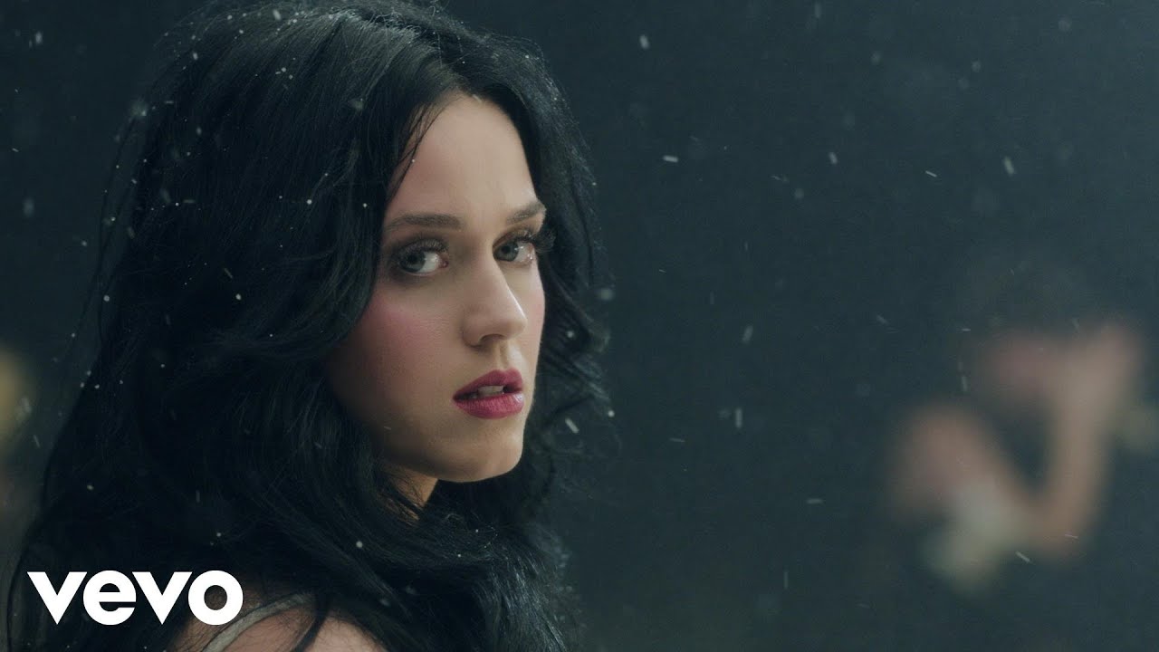 Katy Perry – Unconditionally (Official Music Video)