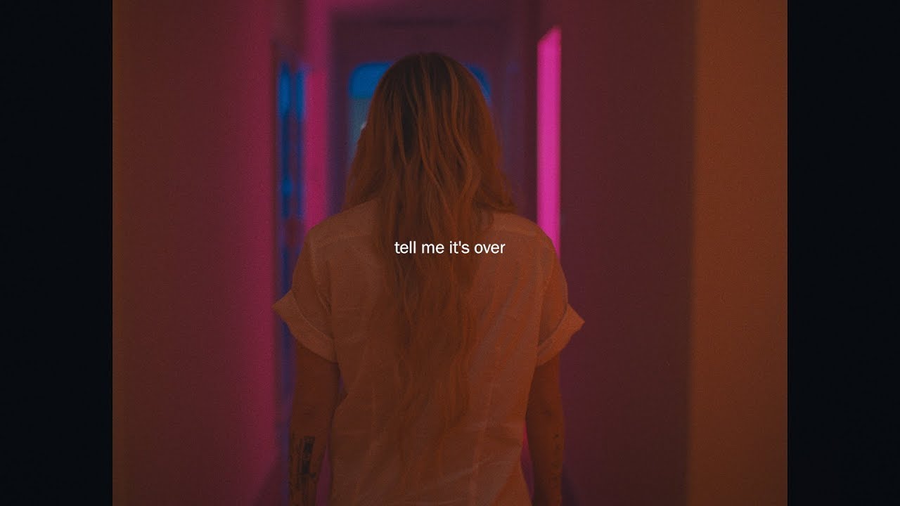 Avril Lavigne – Tell Me It’s Over (Official Music Video)