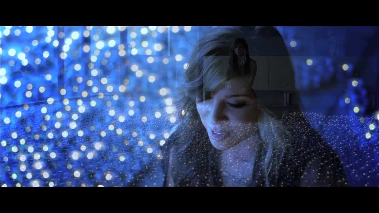 Christina Perri – A Thousand Years (Official Music Video)