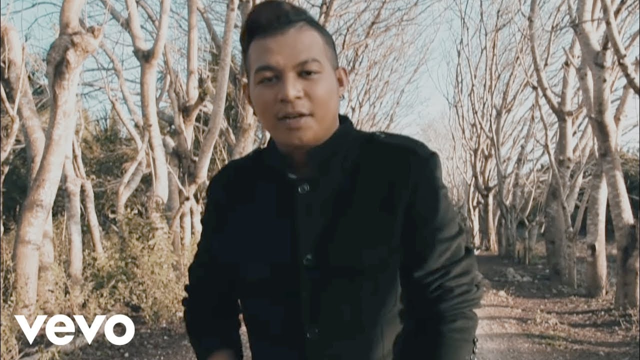 Mario G. Klau – Tuhan Jaga Dia (Official Music Video)