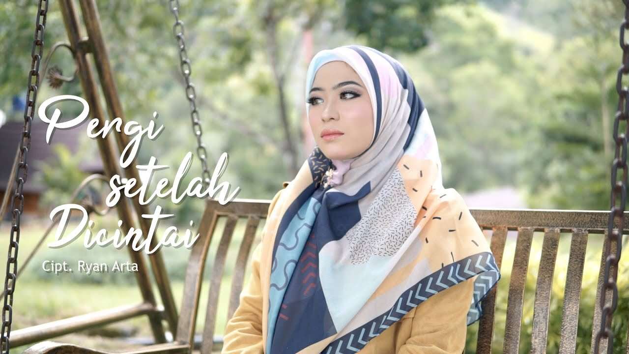 Elsa Pitaloka – Pergi Setelah Dicintai (Official Music Video Youtube)