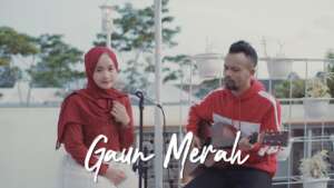Ipank Yuniar feat. Ning Haniya – Gaun Merah (Official Music Video Youtube)