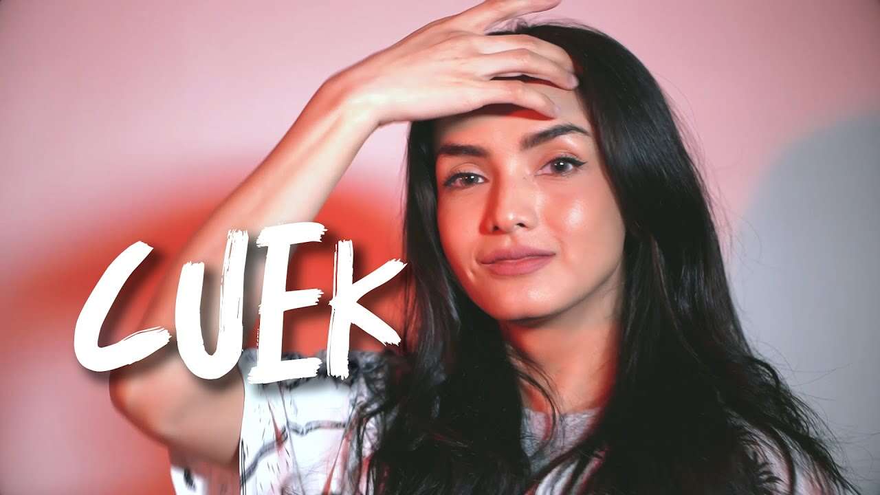 Metha Zulia – Cuek (Official Music Video Youtube)
