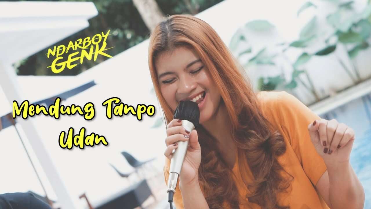 Nabila Maharani – Mendung Tanpo Udan (Official Music Video Youtube)