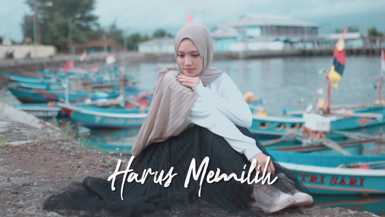 Ipank Yuniar Feat. Sanathanias – Harus Memilih (Official Music Video Youtube)