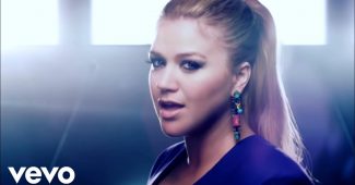 Kelly Clarkson – People Like Us (Official Music Video Youtube)