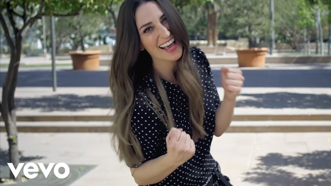 Sara Bareilles – Brave (Official Music Video Youtube)