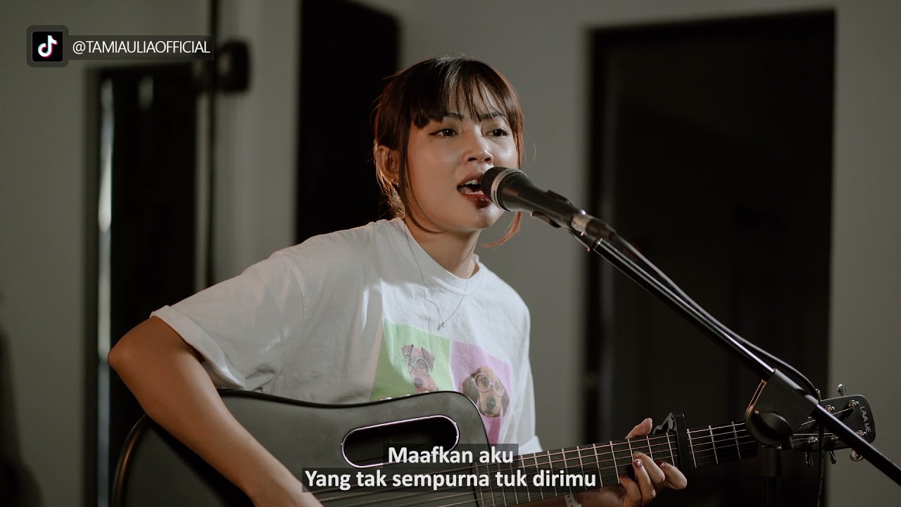 Tami Aulia – Kisah Tak Sempurna (Official Music Video Youtube)