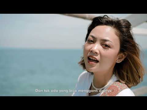Tami Aulia – Selalu Ada (Official Music Video Youtube)