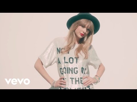 Taylor Swift – 22 (Official Music Video Youtube)