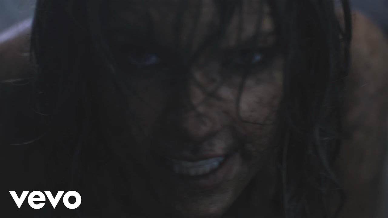 Taylor Swift – Out Of The Woods (Official Music Video Youtube)