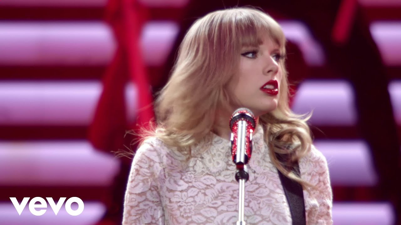 Taylor Swift – Red (Live Music Video Youtube)