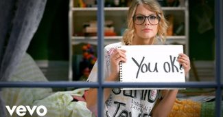 Taylor Swift – You Belong With Me (Official Music Video Youtube)