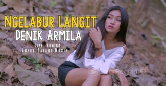 Denik Armila – Ngelabur Langit (Official Music Video Aneka Safari Youtube)