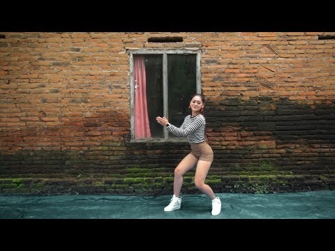 Vita Alvia – Kalah Cepet (Official Music Video Aneka Safari Youtube)