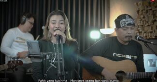 Delisa Herlina Cover | Seharusnya Aku – Maulana Wijaya (Official Music Video Youtube)